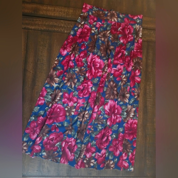 Norton McNaughton Dresses & Skirts - Vintage Floral Pleated Skirt - Multicolor Sz 10